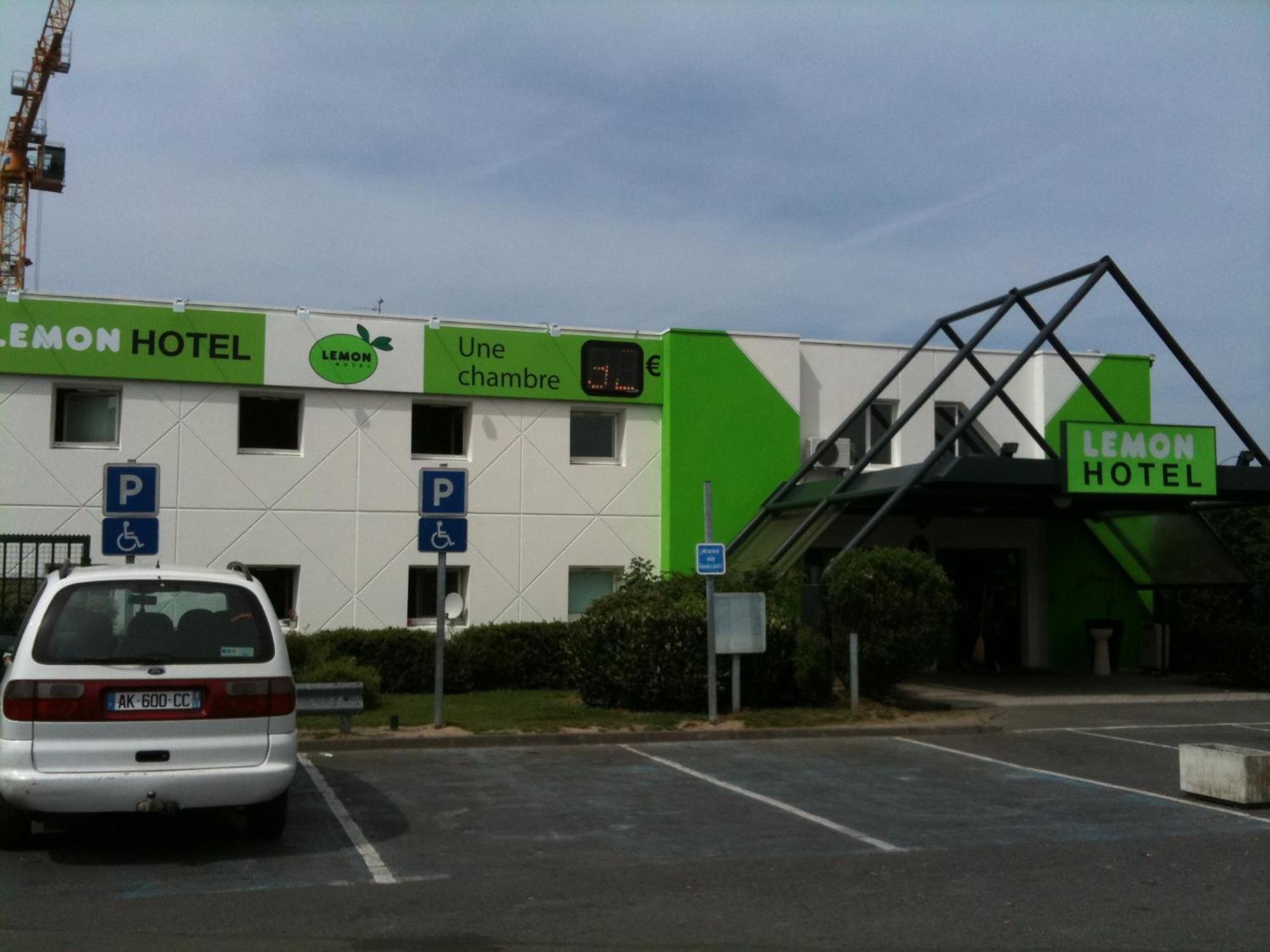Lemon Hotel - Tourcoing Exterior photo